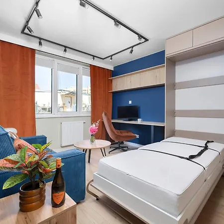 아파트 Family With Balcony, Air Conditioning And Parking By Renters Prestige